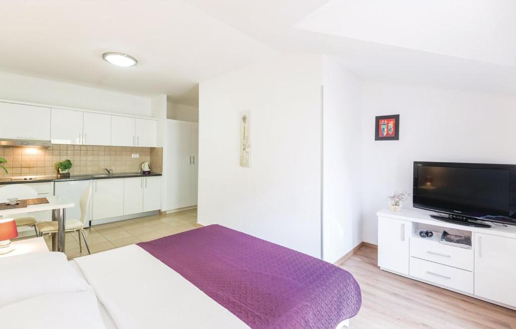 Apartments Mateljak Gradac  Exteriör bild
