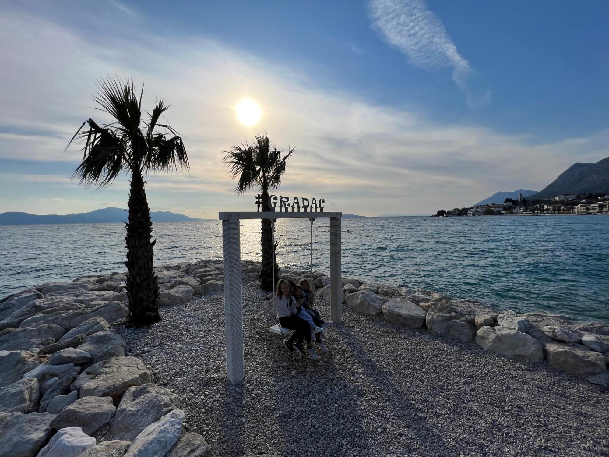 Apartments Mateljak Gradac  Exteriör bild
